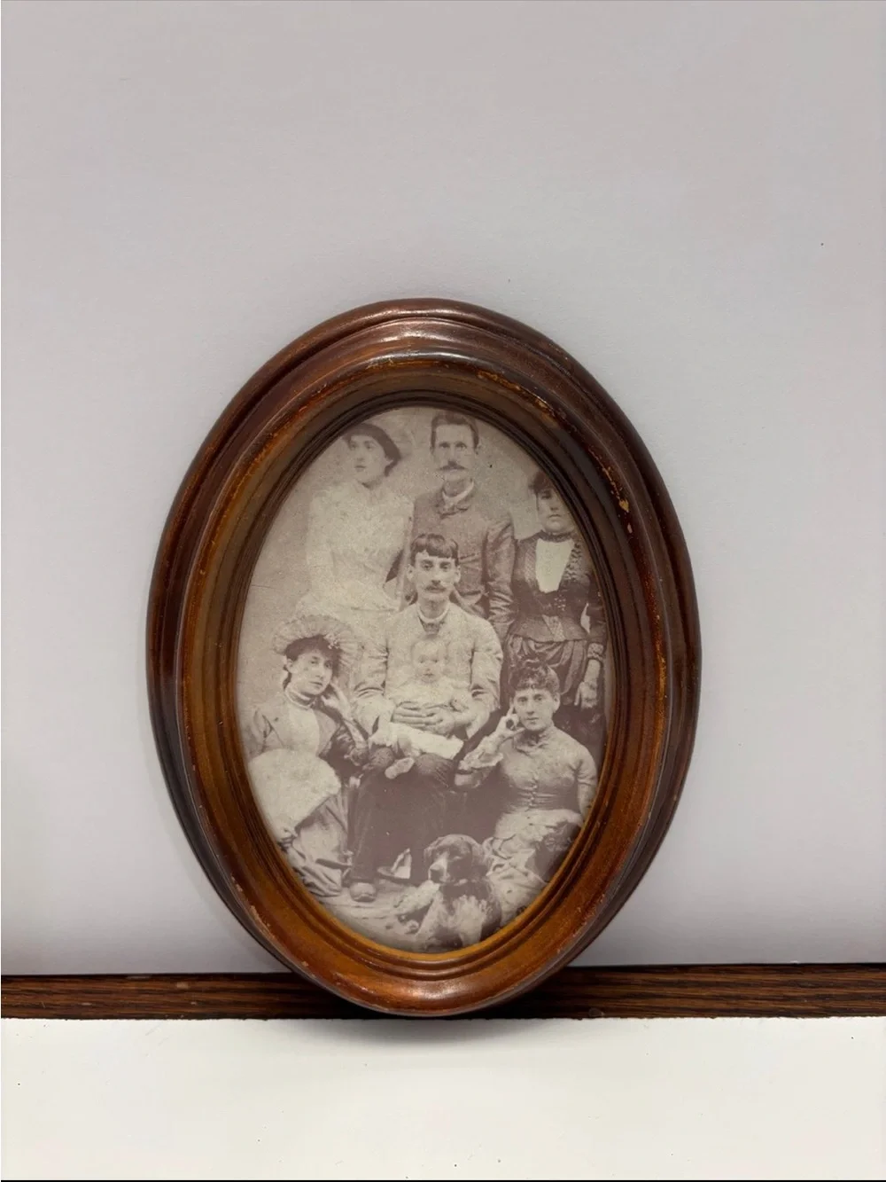 Vintage Antique oval picture frame wooden